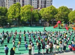 阳光成长，守护童心